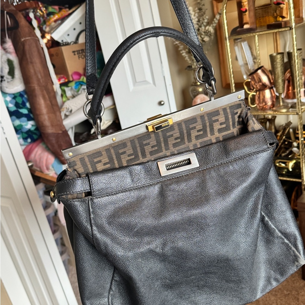 Fendi Peekaboo Large Bag in Black and Zucca Monogram Lining